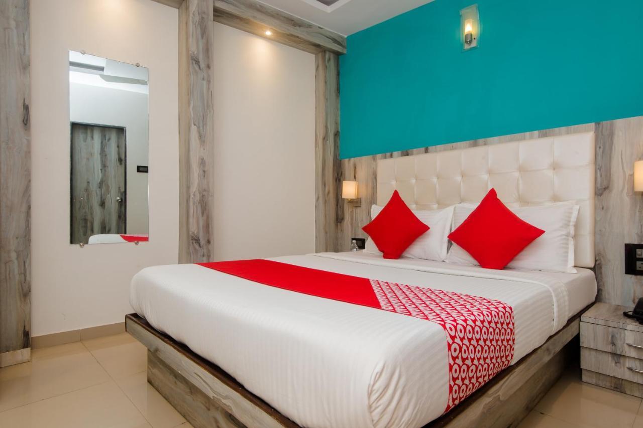 Oyo 6719 Atlas Grand Hotel Bombaj Exteriér fotografie